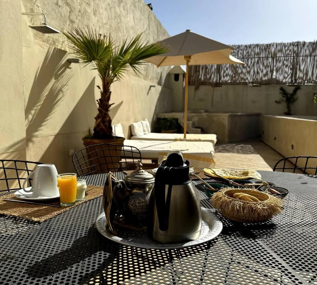 Riad Dar Sun, Private Medina Gem 2 Pools & Rooftop Marrakesz
