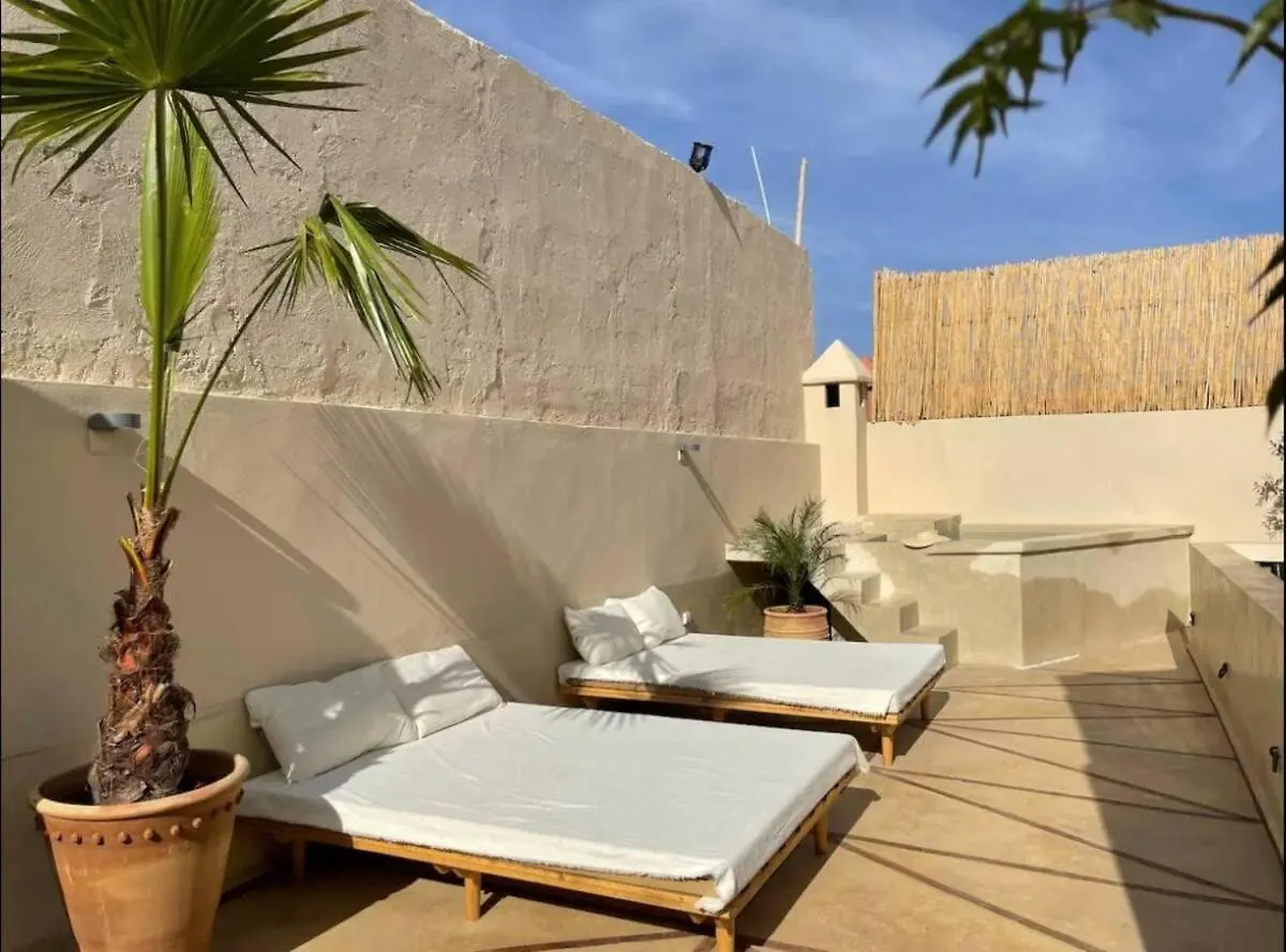 Riad Dar Sun, Private Medina Gem 2 Pools & Rooftop Marrakesz Willa